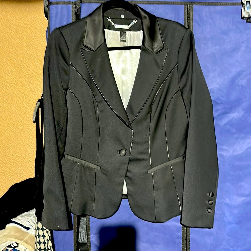 White House, Black market jacket